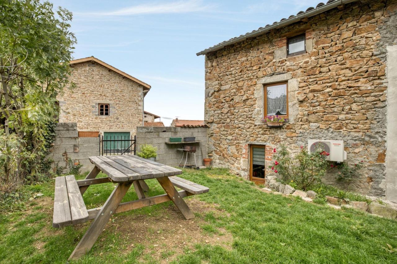 Maison Charmante A Valprivas Avec Jardin Prive. Exteriér fotografie